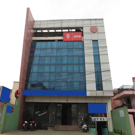 Oyo 1524 Hotel Vaani Continental Kanpur Exterior photo
