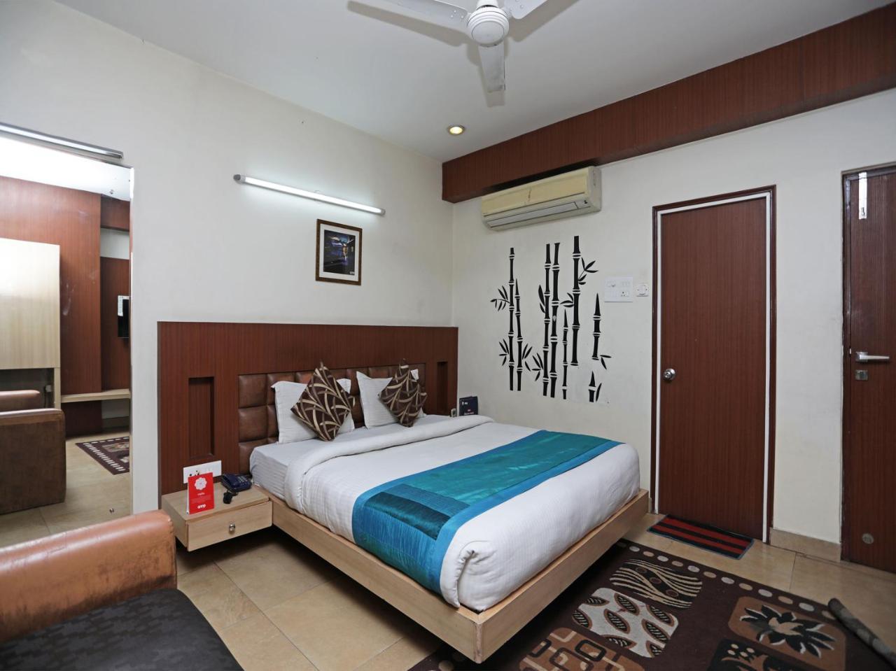 Oyo 1524 Hotel Vaani Continental Kanpur Exterior photo