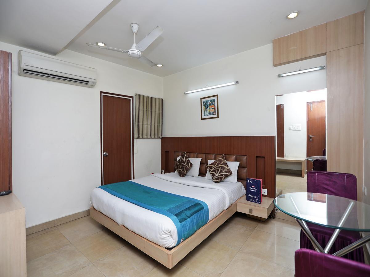 Oyo 1524 Hotel Vaani Continental Kanpur Exterior photo
